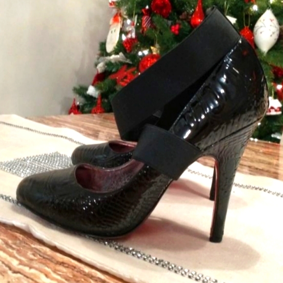 Paris Hilton shoes - Picture 5 of 6